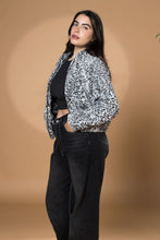 Load image into Gallery viewer, Women&#39;s Fur Leopard Jacket -Black &amp; Grey (Size S-M-L)
