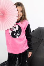 Load image into Gallery viewer, Girls&#39; Kuromi/Hello Kitty Fleece Pyjamas (Size 7-12 yrs)
