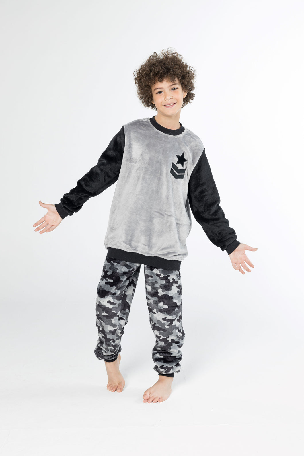 Boys' Grey Camouflage Fleece Pyjamas (Size 14)