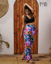 Load image into Gallery viewer, Women&#39;s Patterened Trousers - Blue
